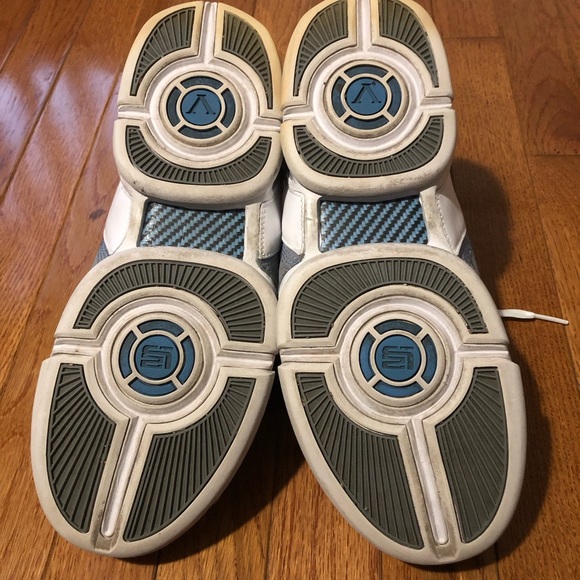 Nike LeBron 5 Low Stealth University Blue - Picture 5 of 6